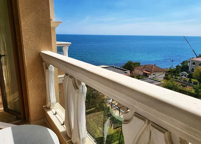 Elegantz Lamer * Várna