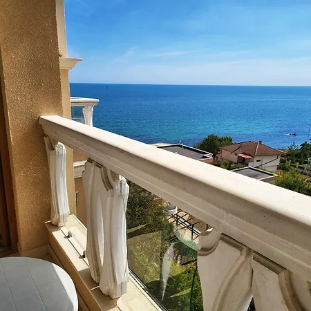 Elegantz Lamer * ヴァルナ